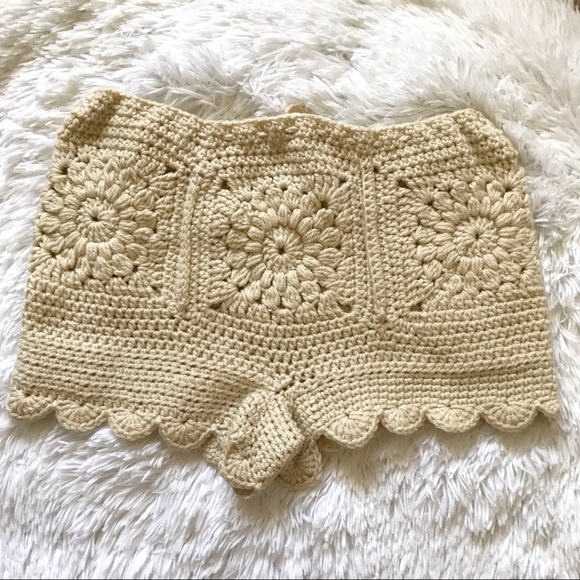 Beige Medium Crochet Knit Boho Drawstring Shorts - Picture 3 of 5